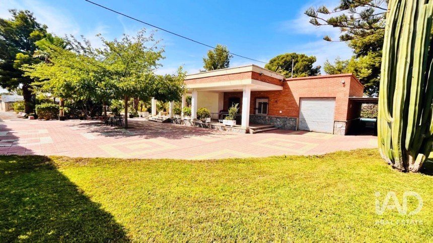 House 3 bedrooms of 140 m² in Partida Peña de Las Aguilas (03296)