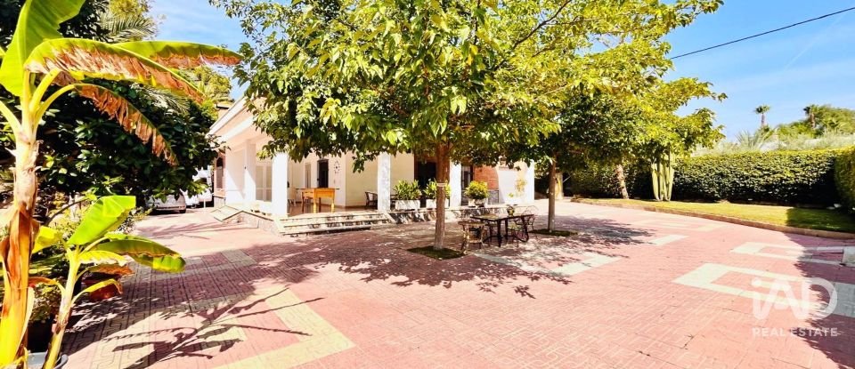 House 3 bedrooms of 140 m² in Partida Peña de Las Aguilas (03296)