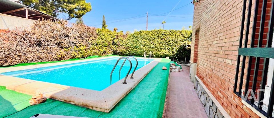 House 3 bedrooms of 140 m² in Partida Peña de Las Aguilas (03296)