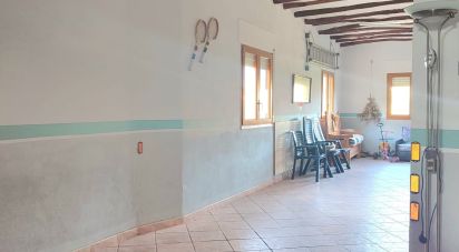 Village house 4 bedrooms of 223 m² in Alcorisa (44550)
