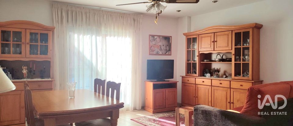 Village house 4 bedrooms of 223 m² in Alcorisa (44550)