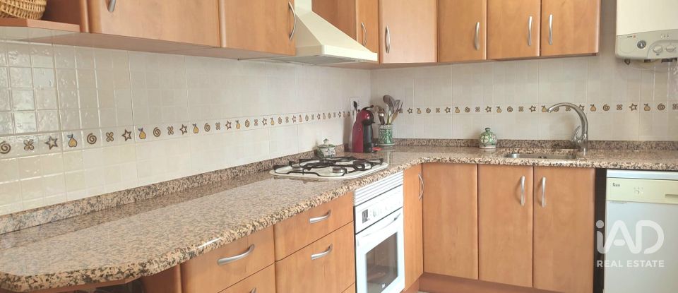 Village house 4 bedrooms of 223 m² in Alcorisa (44550)