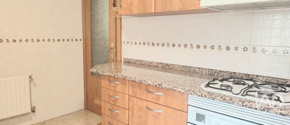 Village house 4 bedrooms of 223 m² in Alcorisa (44550)