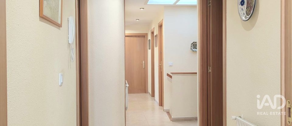 Village house 4 bedrooms of 223 m² in Alcorisa (44550)