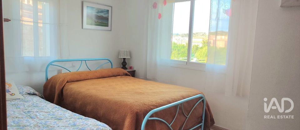 Village house 4 bedrooms of 223 m² in Alcorisa (44550)