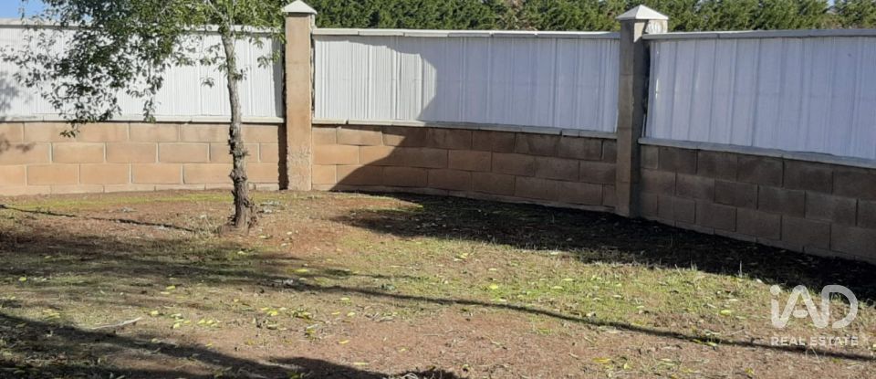 Terrain à bâtir de 679 m² à Villomar (24218)