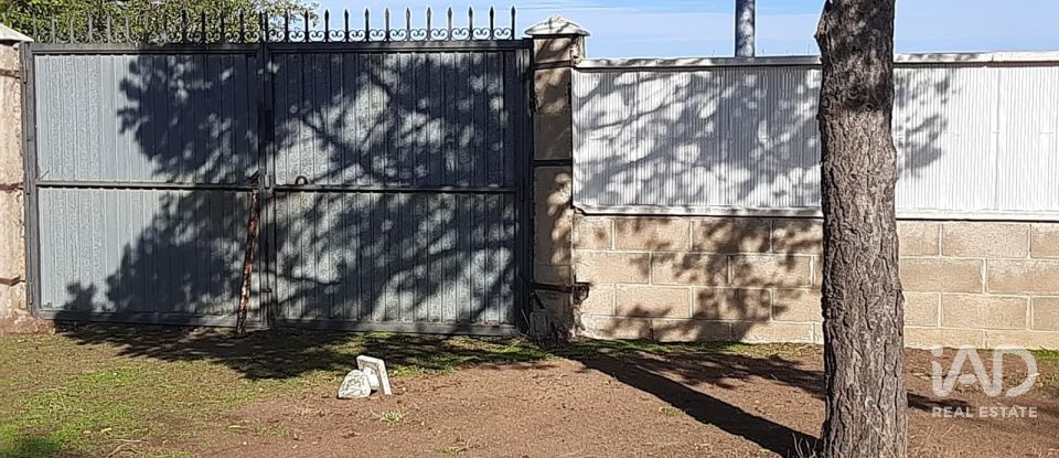 Terrain à bâtir de 679 m² à Villomar (24218)