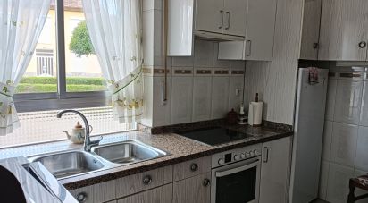 Village house 4 bedrooms of 208 m² in Miñambres de La Valduerna (24765)