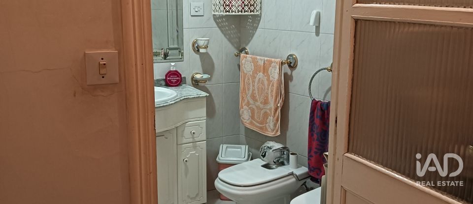 Village house 4 bedrooms of 208 m² in Miñambres de La Valduerna (24765)