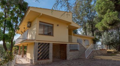 Apartment in house 5 bedrooms of 400 m² in Almazora/Almassora (12550)