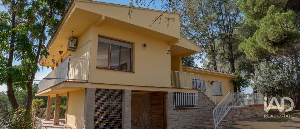 Vivienda unifamiliar  5 habitaciones de 400 m² en Almazora/Almassora (12550)