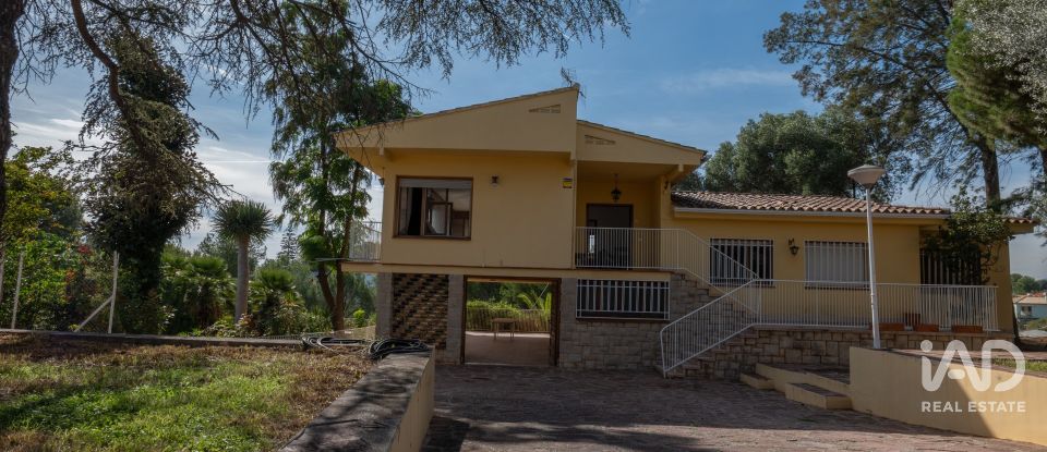 Vivienda unifamiliar  5 habitaciones de 400 m² en Almazora/Almassora (12550)