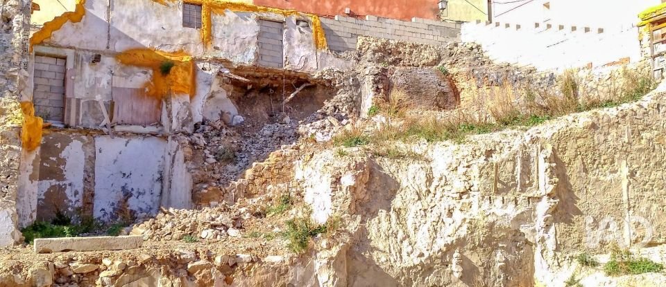 Terreno urbano de 670 m² en Agost (03698)