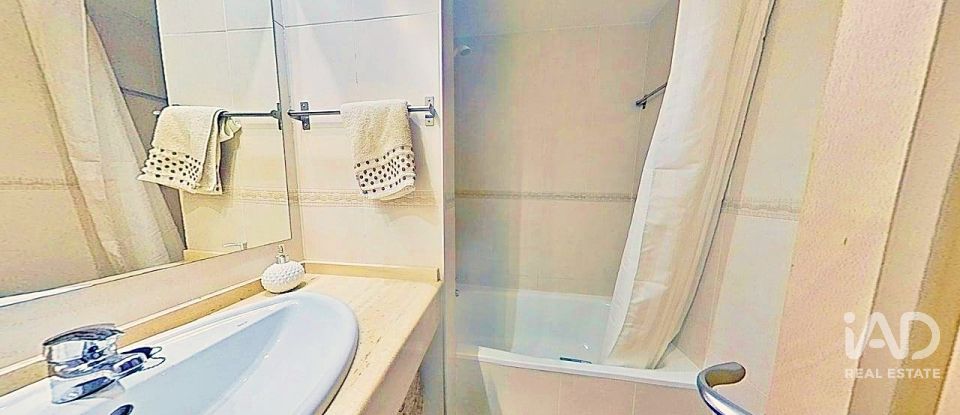 Piso 3 habitaciones de 130 m² en Alicante/Alacant (03005)