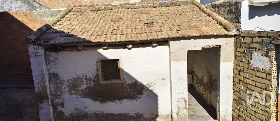 Casa de pueblo 1 habitación de 180 m² en Cañada Rosal (41439)