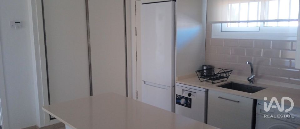 Piso 3 habitaciones de 96 m² en Barrio Los Hortelanos (03191)