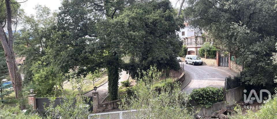 Terreno urbano de 1.855 m² en Vacarisses (08233)