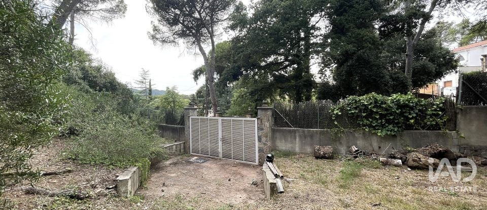 Terreno urbano de 1.855 m² en Vacarisses (08233)