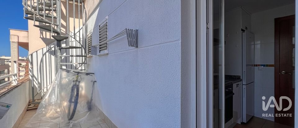 Àtic 2 habitacions de 82 m² a Dénia (03700)