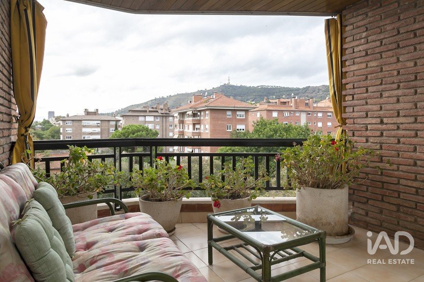 Appartement 3 chambres de 95 m² à Barcelona (08034)