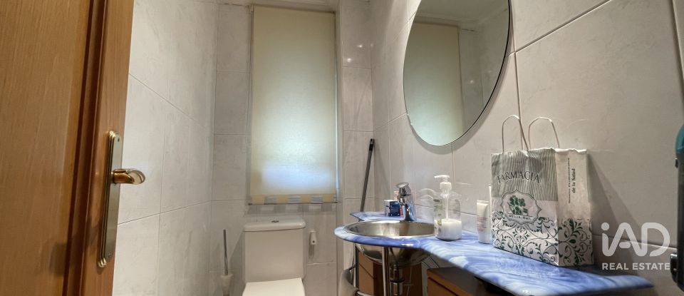 Maison 3 chambres de 192 m² à Valdelafuente (24227)