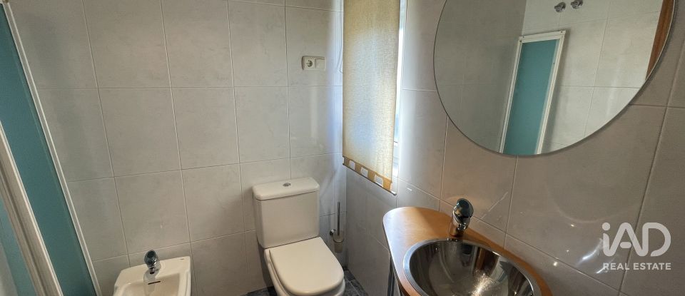 Maison 3 chambres de 192 m² à Valdelafuente (24227)