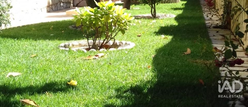 Maison 3 chambres de 192 m² à Valdelafuente (24227)