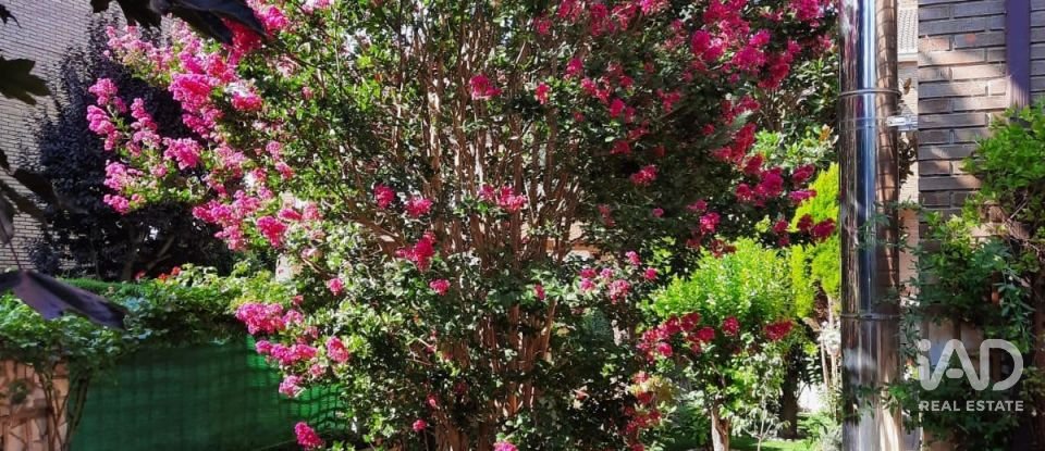 Maison 3 chambres de 192 m² à Valdelafuente (24227)