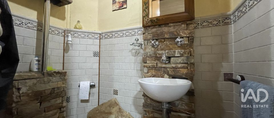 Maison 3 chambres de 192 m² à Valdelafuente (24227)