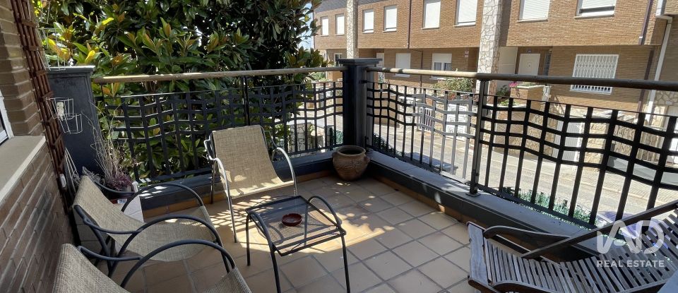 Maison 3 chambres de 192 m² à Valdelafuente (24227)