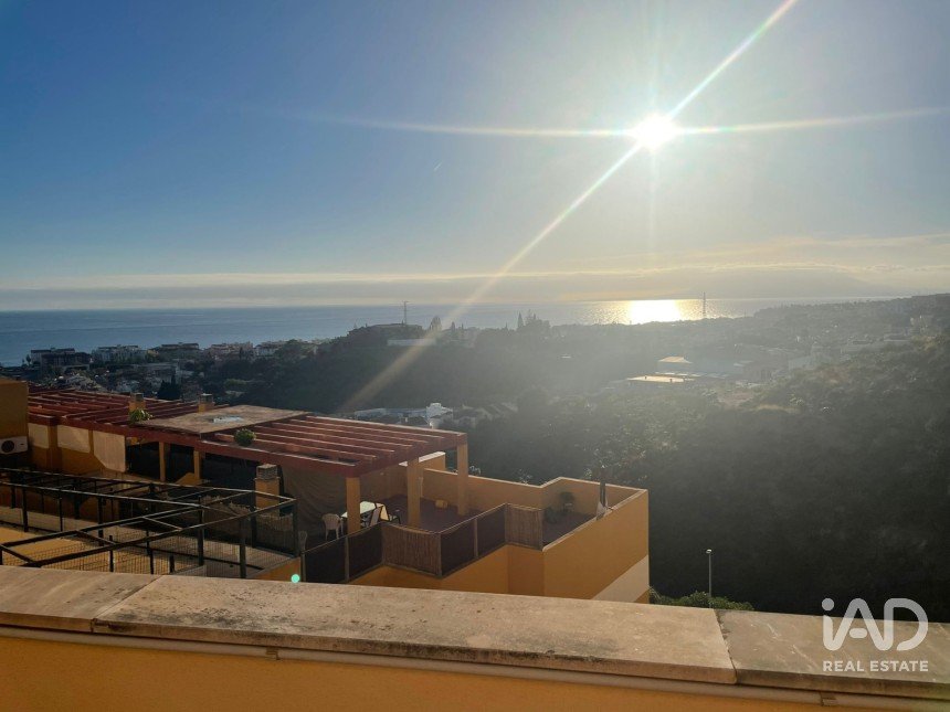 Piso 3 habitaciones de 120 m² en Rincón de la Victoria (29730)