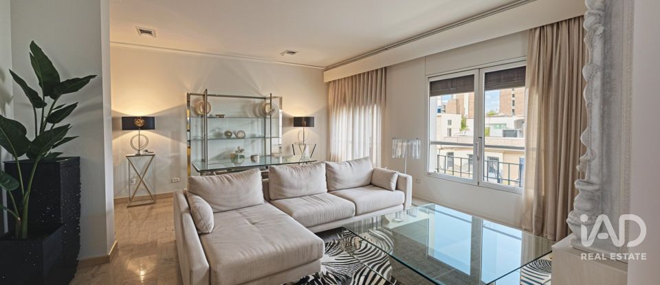 Appartement 5 chambres de 176 m² à Barcelona (08007)