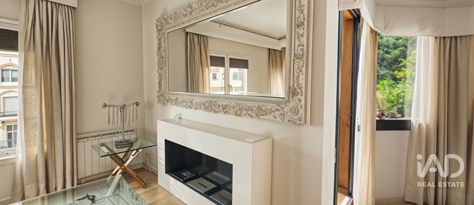 Appartement 5 chambres de 176 m² à Barcelona (08007)