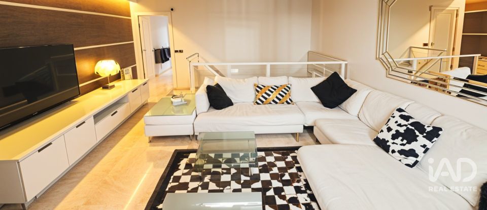 Appartement 5 chambres de 176 m² à Barcelona (08007)