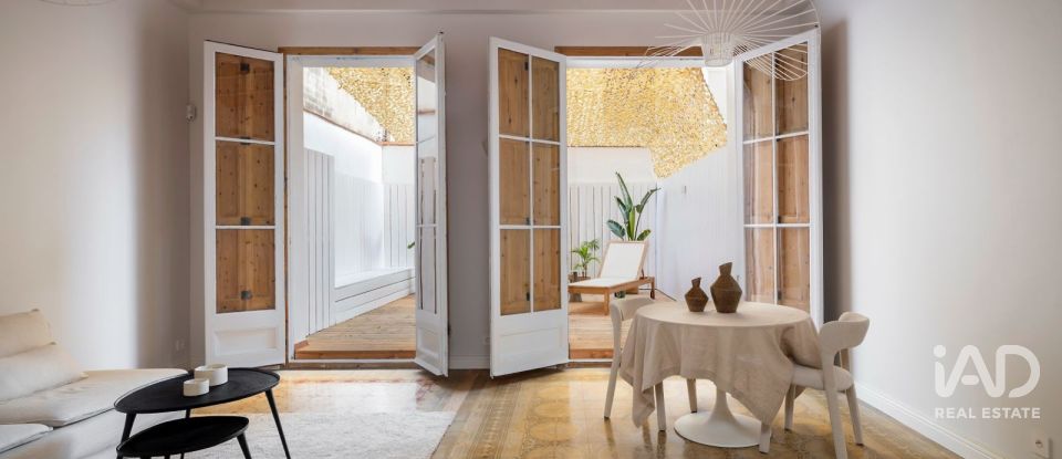 Piso 3 habitaciones de 130 m² en Barcelona (08011)