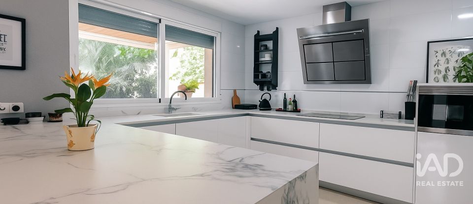 Casa rural 3 habitacions de 290 m² a Alguazas (30560)