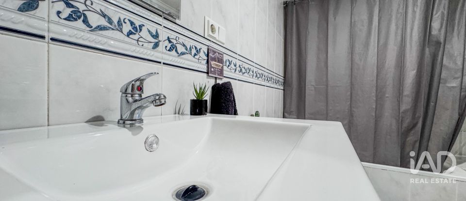 Piso 3 habitaciones de 90 m² en Elx/Elche (03204)