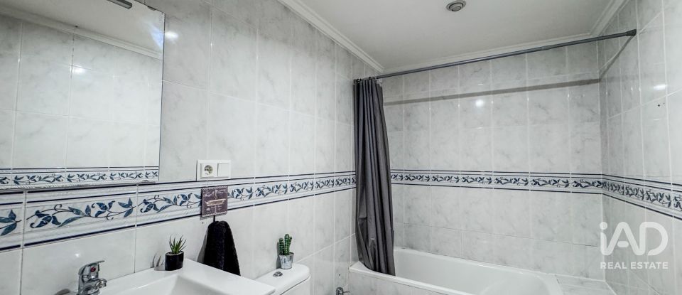 Piso 3 habitaciones de 90 m² en Elx/Elche (03204)