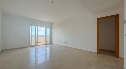 Piso 2 habitaciones de 100 m² en Pego (03780)