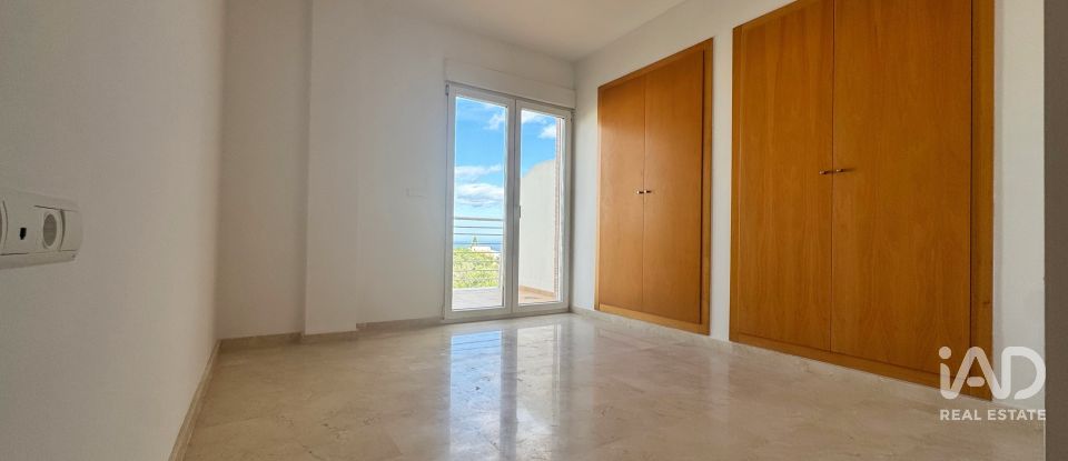 Piso 2 habitaciones de 100 m² en Pego (03780)