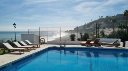 Casa 2 habitaciones de 60 m² en Manilva (29692)