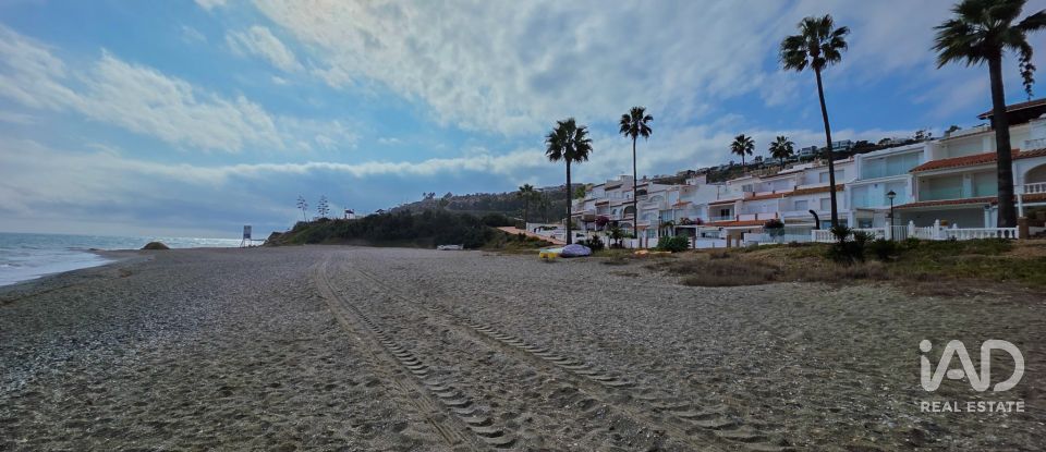 Casa 2 habitaciones de 60 m² en Manilva (29692)