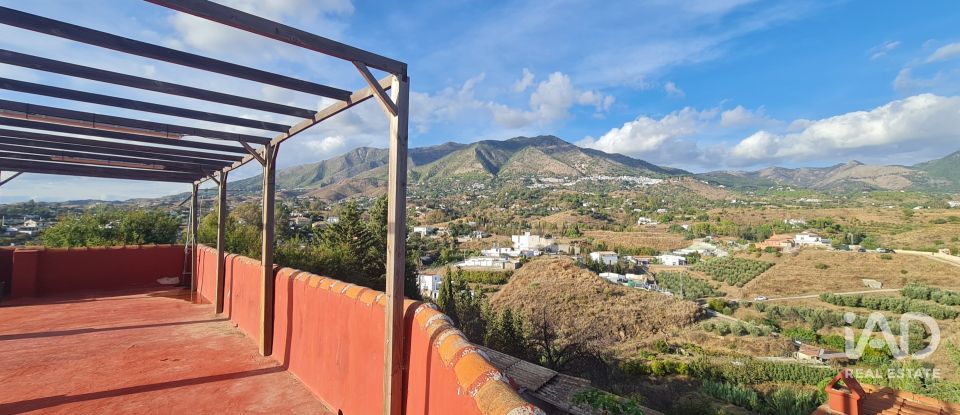 Casa rural 3 habitaciones de 110 m² en Fuengirola (29640)