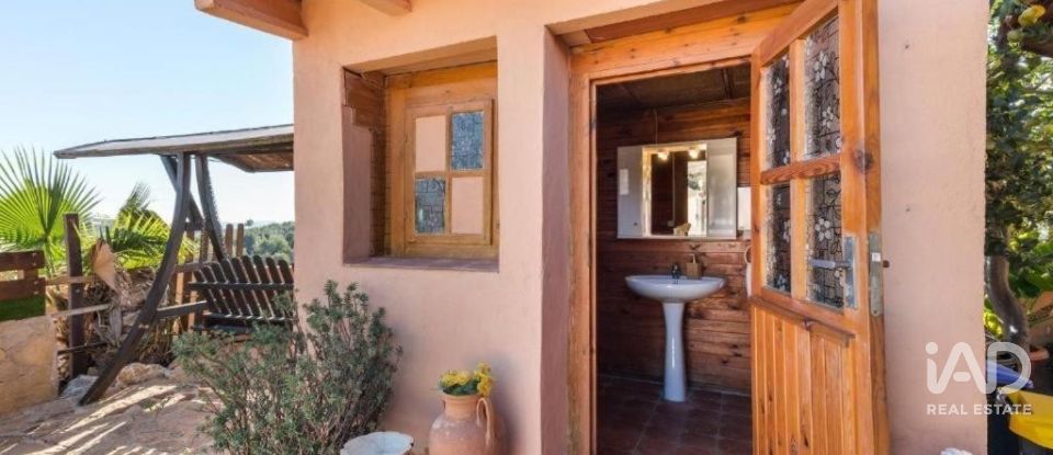 Maison rustique 7 chambres de 1 055 m² à Barrio de La Aurora (30163)