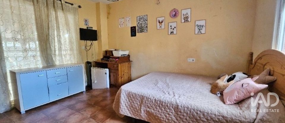 Chalet 5 habitaciones de 250 m² en Águilas (30880)