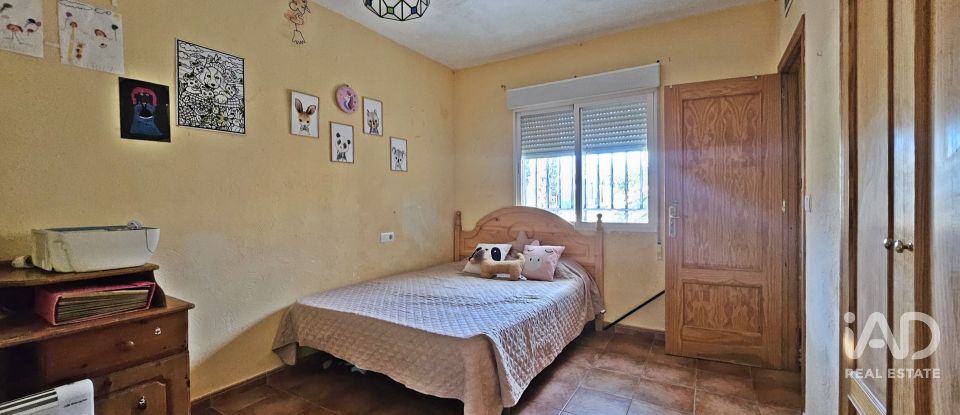 Chalet 5 habitaciones de 250 m² en Águilas (30880)