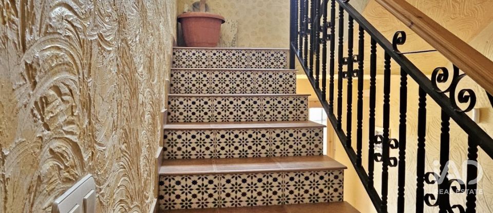 Chalet 5 habitaciones de 250 m² en Águilas (30880)