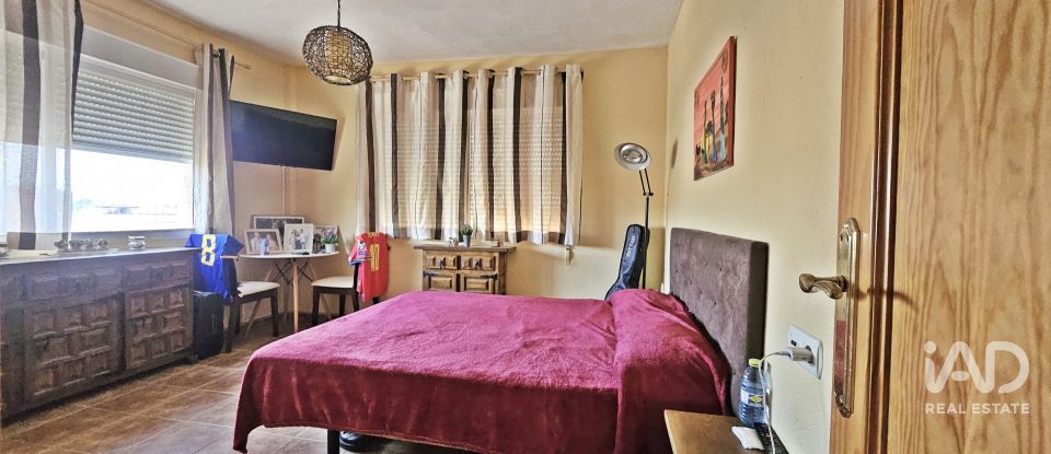 Chalet 5 habitaciones de 250 m² en Águilas (30880)