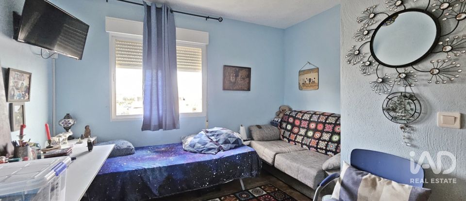 Chalet 5 habitaciones de 250 m² en Águilas (30880)