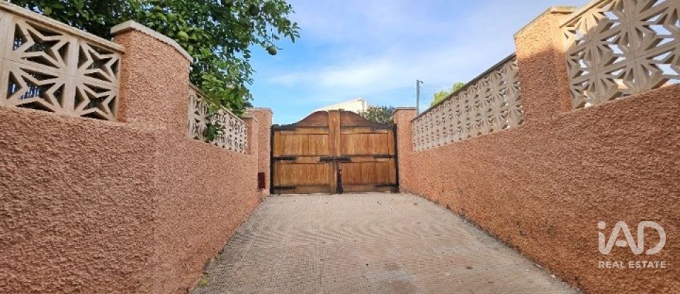 Chalet 5 habitaciones de 250 m² en Águilas (30880)